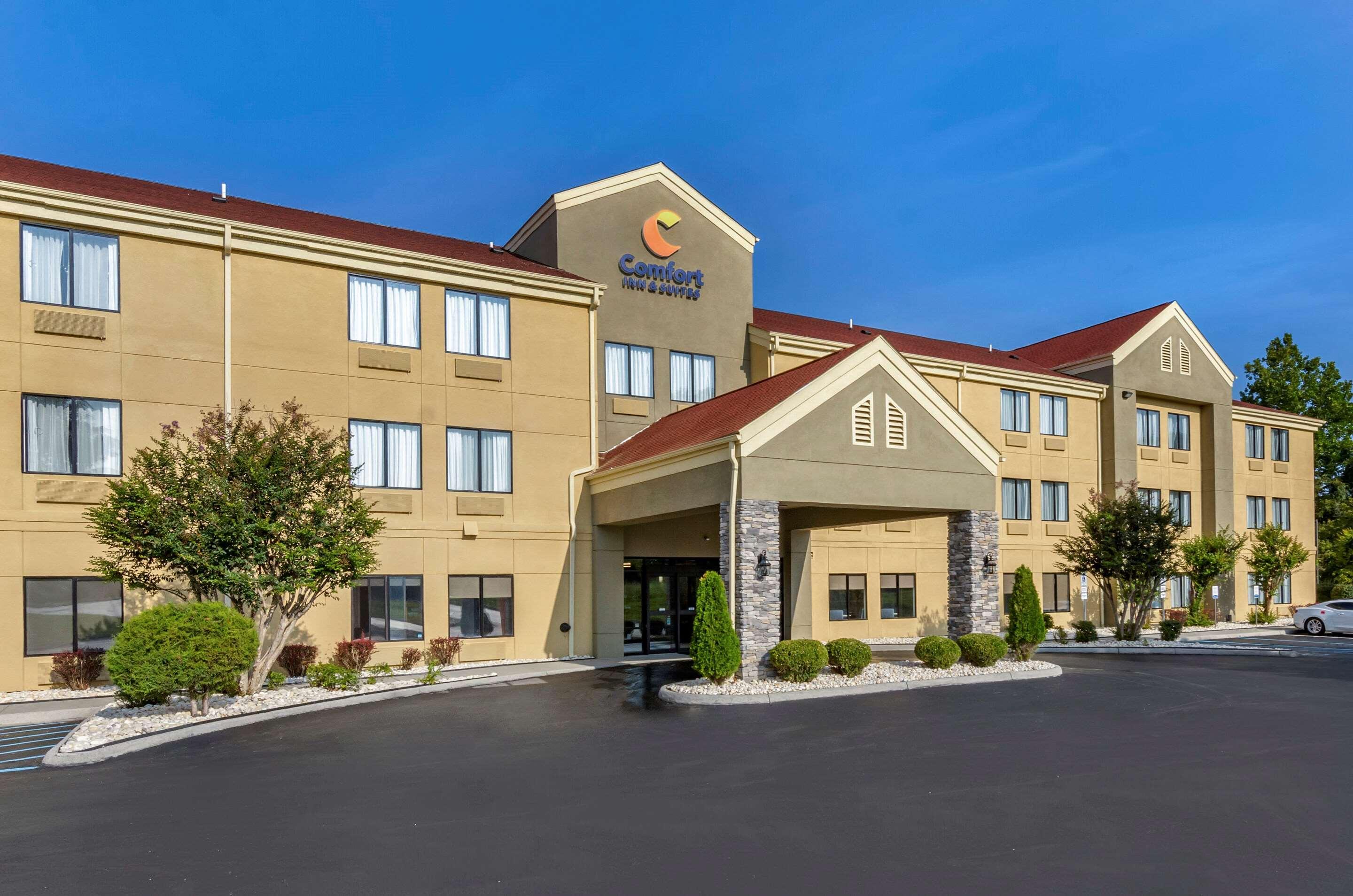 Comfort Inn & Suites Troutville - Roanoke North - Daleville Dış mekan fotoğraf