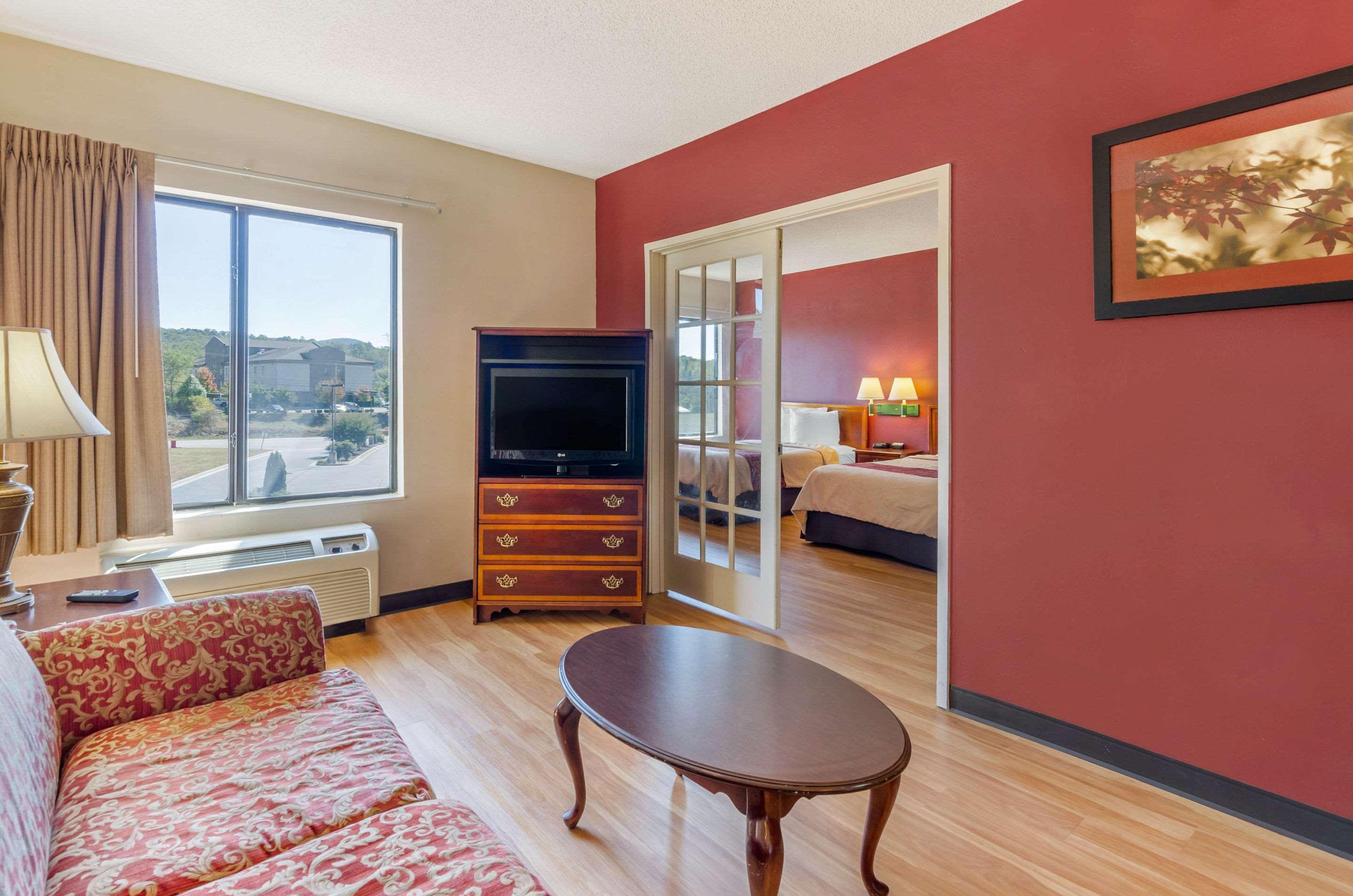 Comfort Inn & Suites Troutville - Roanoke North - Daleville Dış mekan fotoğraf